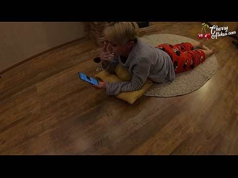 ❤️ Gekke Blondine Pijpt Enorme Pik en Stuitert Er Op - Anale Seks ❌ Porno at us nl.elitemangas.top
