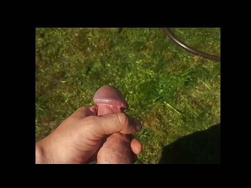 ❤️ Hete hottie laat zich in haar roze kutje neuken en spuitend klaarkomen in een zomerse tuin ❌ Porno at us nl.elitemangas.top